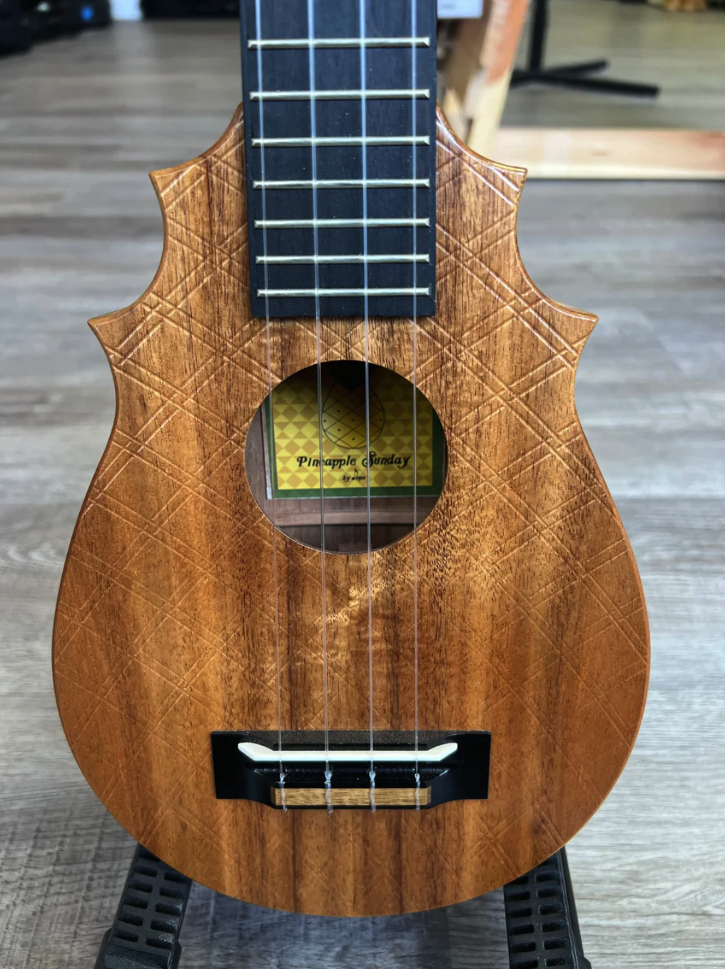 UkeSA PAUS-CL Long Neck Concert Ukulele Review 2024