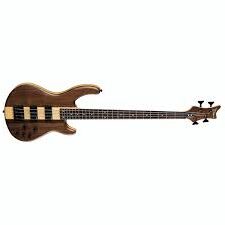 Dean Evo Electric Bass Review 2023