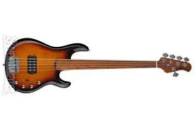 Ernie Ball Music Man Stingray H Fretless BFR Bass Review 2023