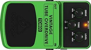 Behringer TO800 Vintage Tube Overdrive PEdal Review 2023